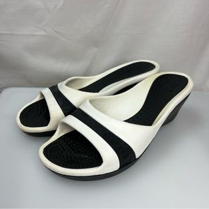 Crocs Sassari Women’s Black White Wedge Heels Open Toe Size 9